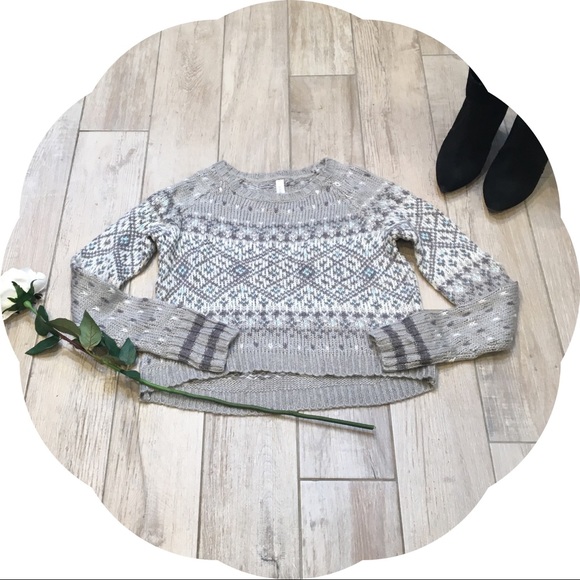 Aeropostale Grey and White Cropped Sweater - Picture 1 of 5